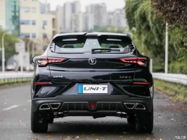 Changan-Uni-T-duoi-xe