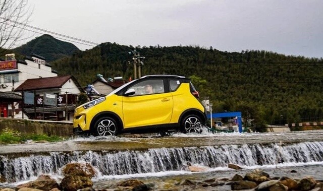 Chery-EQ1-than-xe