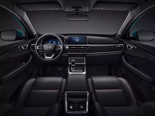 Chery-Tiggo-7-Pro-khoang-lai