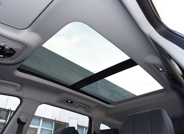 Chery-Tiggo-8-Pro-cua-so-troi