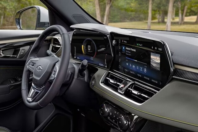 Chevrolet-Trailblazer-man-hinh-giai-tri