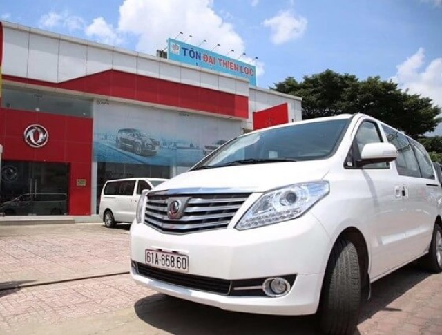 Dongfeng-CM7-dau-xe