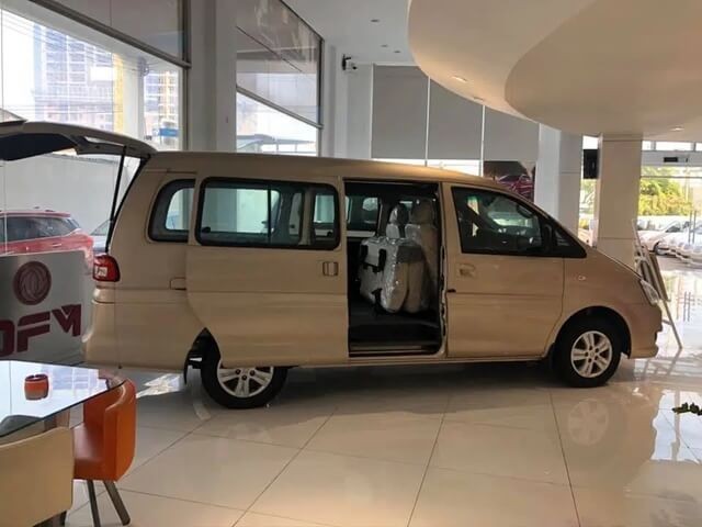 Dongfeng-M3-phan-than-xe