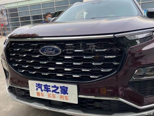 Ford-Equator-ca-zang