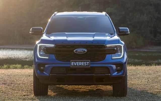 Ford-Everest-2022-dau-xe