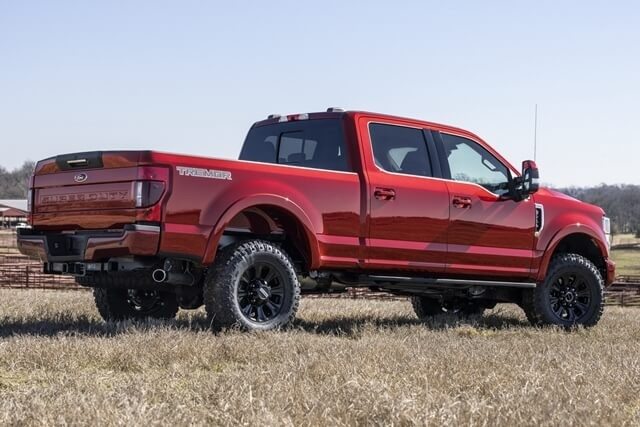 Ford-F-Series-Super-Duty-than-xe