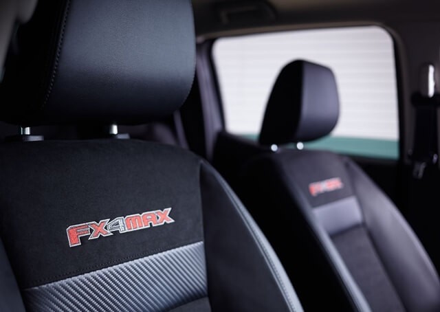 Ford-Ranger-FX4-Max-ghe-ngoi