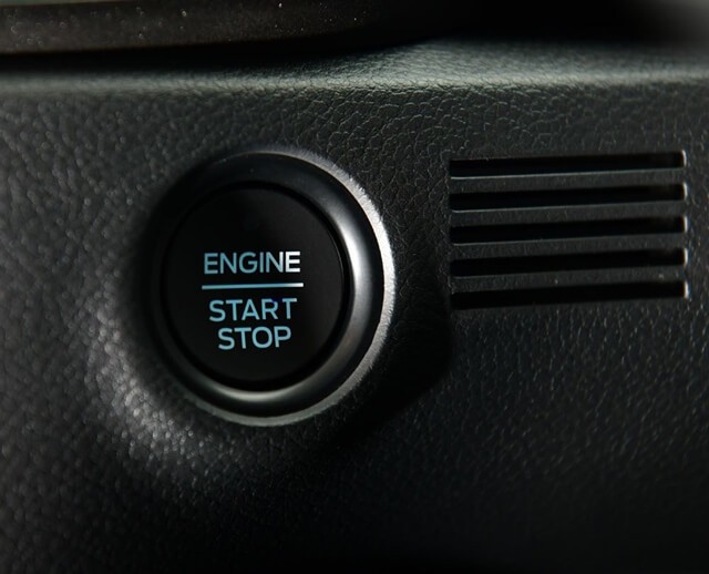 Ford-Ranger-FX4-Max-nut-khoi-dong