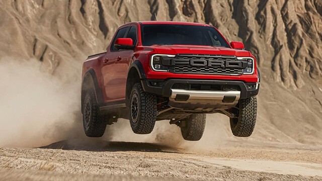 Ford-Ranger-Raptor-the-he-moi-dau-xe