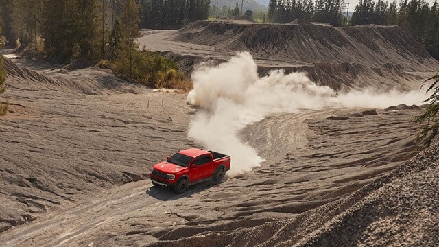 Ford-Ranger-Raptor-the-he-moi-van-hanh