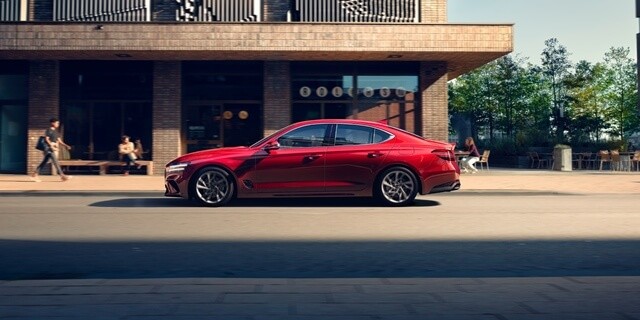 Genesis-G70-2022-than-xe