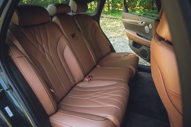 Genesis-electrified-g80-EV-khoang-hanh-khach