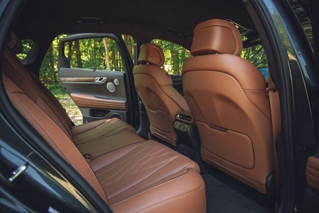 Genesis-electrified-g80-EV-khong-gian-khoang-hanh-khach