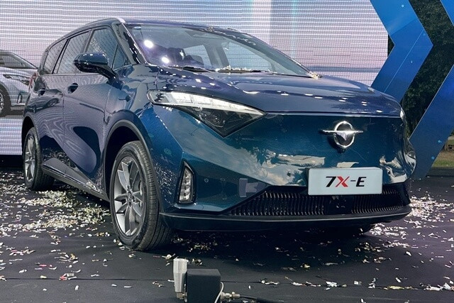 Haima-7X-E-gia-lan-banh