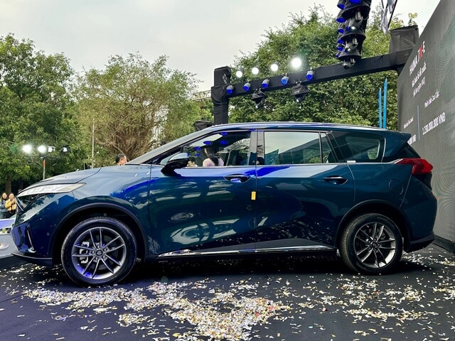 Haima-7X-E-thiet-ke-than-xe