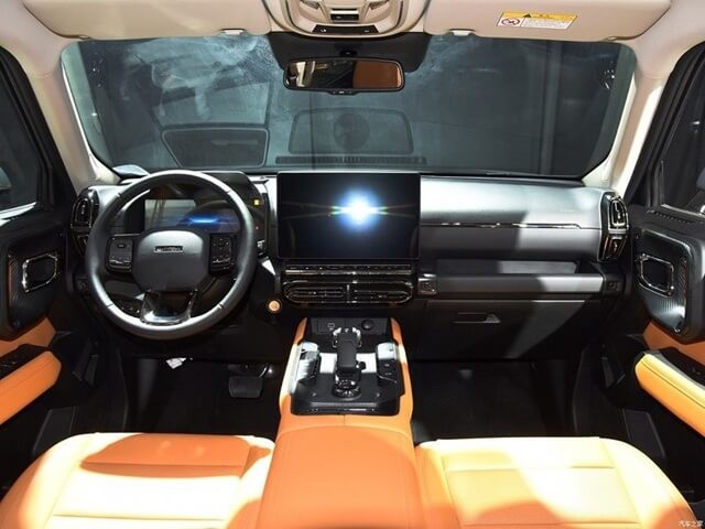 Haval-H-Dog-khoang-lai