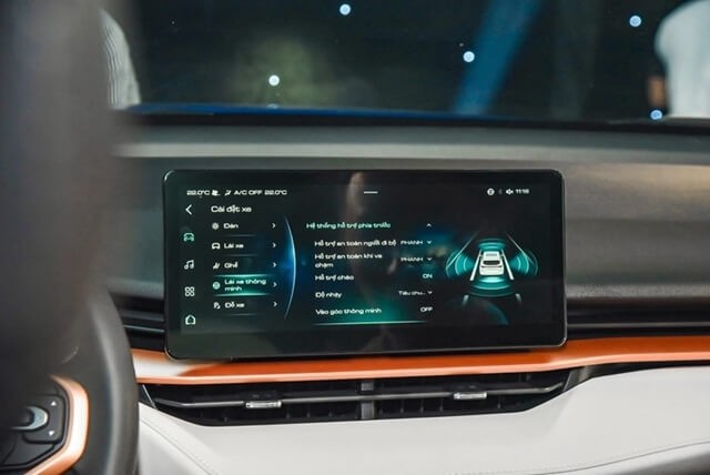 Haval-H6-hybrid-man-hinh-giai-tri