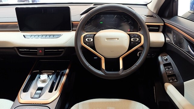 Haval-Jolion-vo-lang