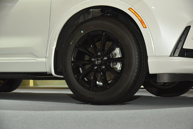 Honda-CRV-eHEV-la-zang