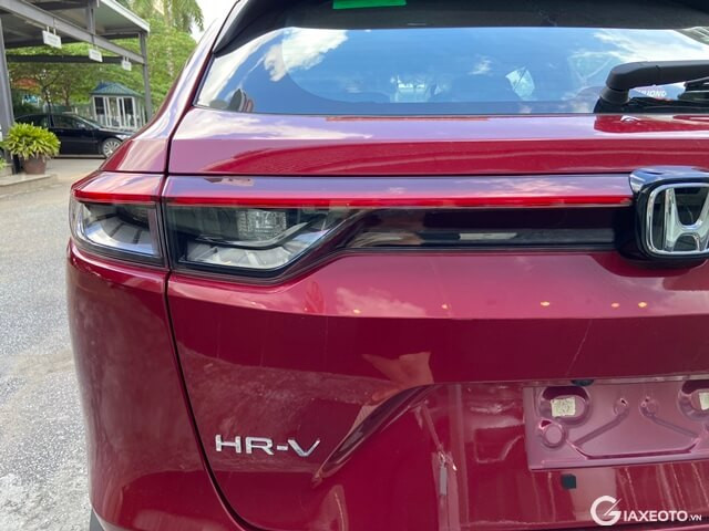 Honda-HRV-2025-thiet-ke-den-hau