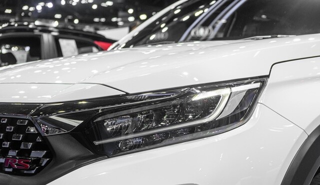 Honda-WRV-den-pha