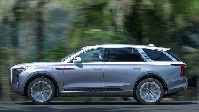 Hongqi-E-HS9-kha-nang-van-hanh