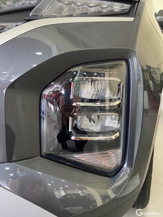 Hyundai-Creta-2023-den-pha