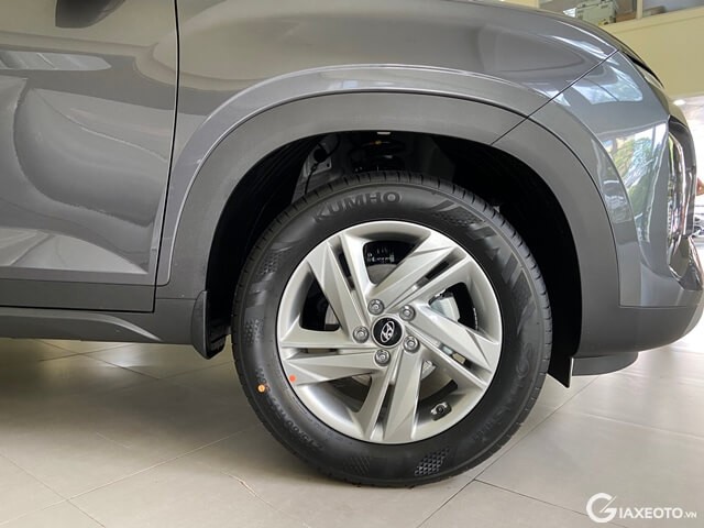 Hyundai-Creta-2023-la-zang-tieu-chuan