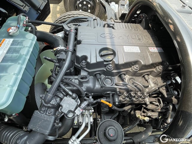 Hyundai-Mighty-110XL-dong-co-van-hanh