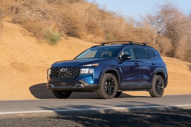 Hyundai-Santafe-XRT-2022-van-hanh