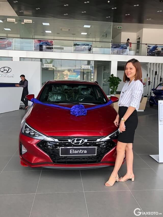 Hyundai-elatra-hyundai-ben-tre
