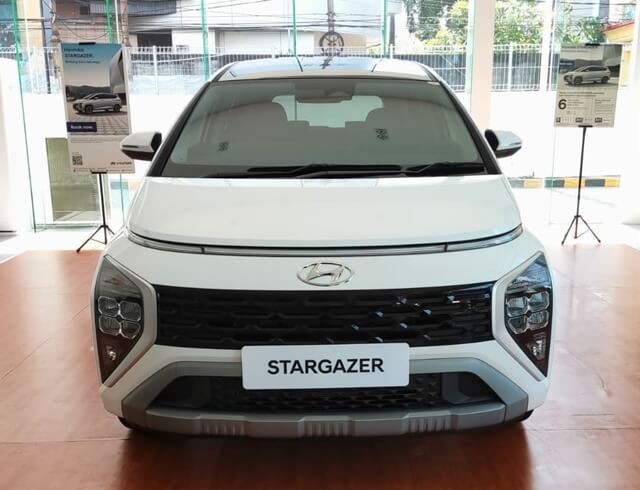 Hyundai-stargazer-dau-xe