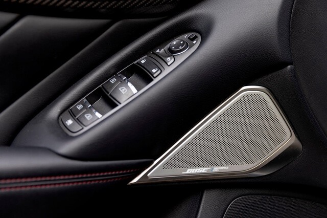 Infiniti-Q50-2022-loa-am-thanh