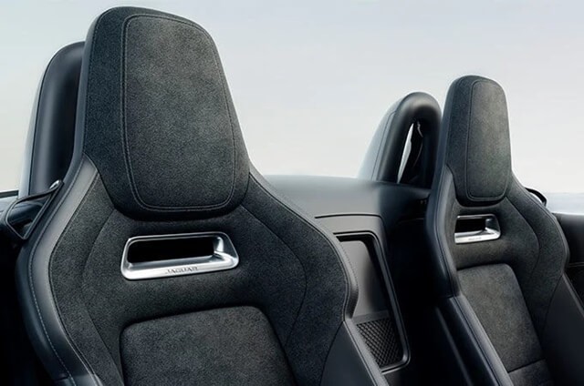 Jaguar-F-Type-ghe-ngoi