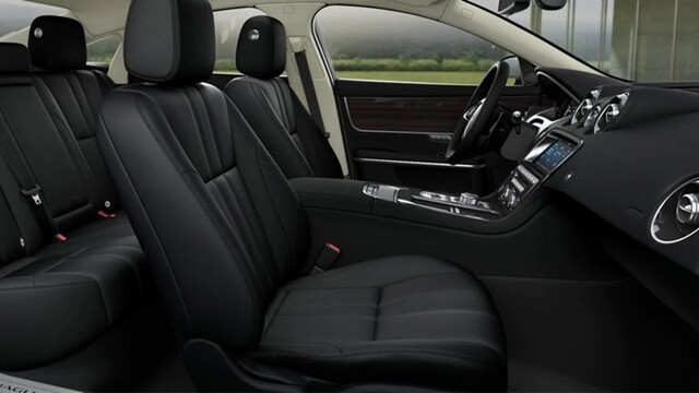 Jaguar-XJ-khoang-noi-that