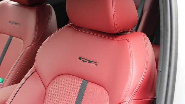 Kia-K5-2024-ghe-truoc