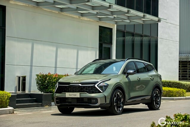 Kia-Sportage-2023-ngoai-that