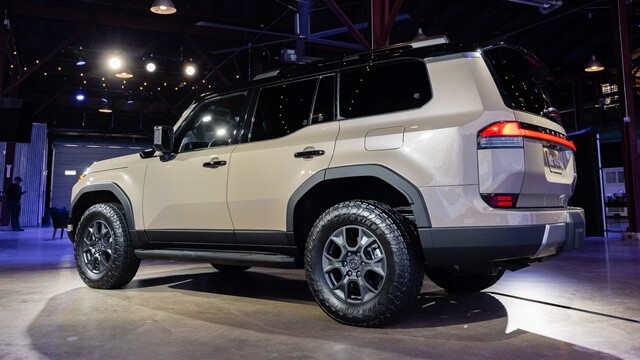 Lexus-GX550-hong-xe