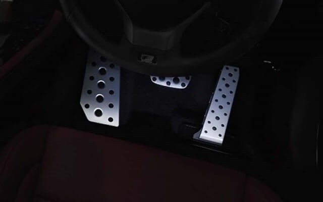 Lexus-IS300-F-Sport-chan-ga