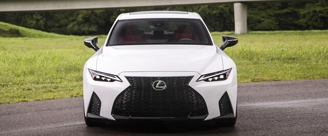 Lexus-IS300-F-Sport-dau-xe