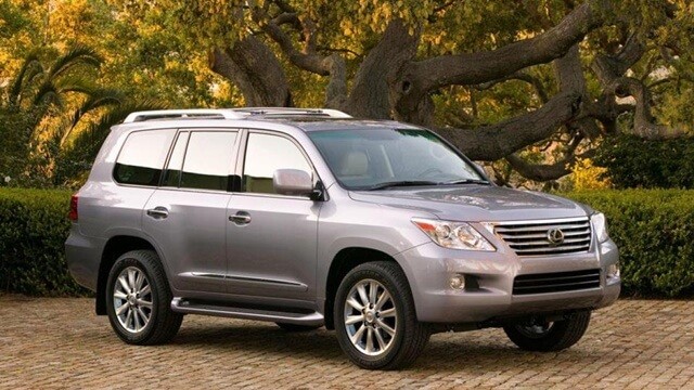 Lexus-LX570-2011