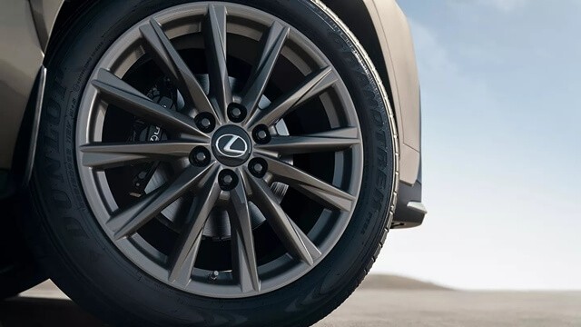 Lexus-LX600-F-Sport-la-zang