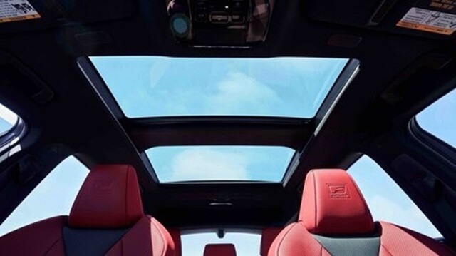 Lexus-NX350-F-Sport-cua-so-troi-toan-canh