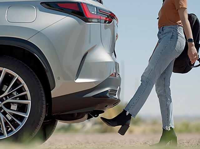 /Lexus-NX350-F-Sport-da-cop