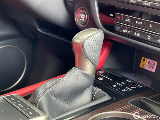 Lexus-RX300-F-Sport-can-chuyen-so