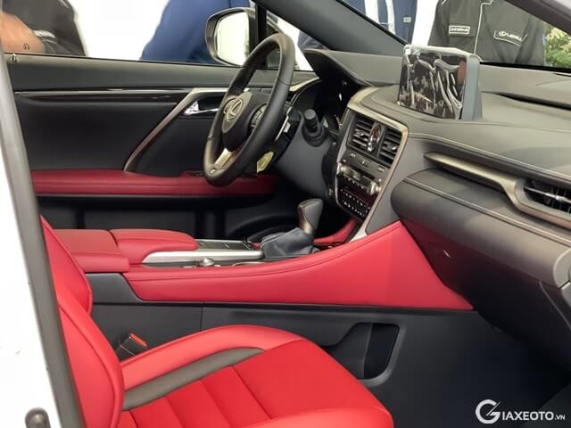 Lexus-RX300-F-Sport-khoang-lai