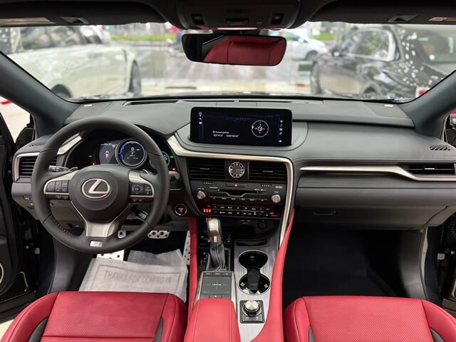 Lexus-RX450h-F-Sport-noi-that-khoang-lai