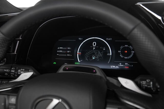 Lexus-TX-bang-dong-ho-ky-thuat