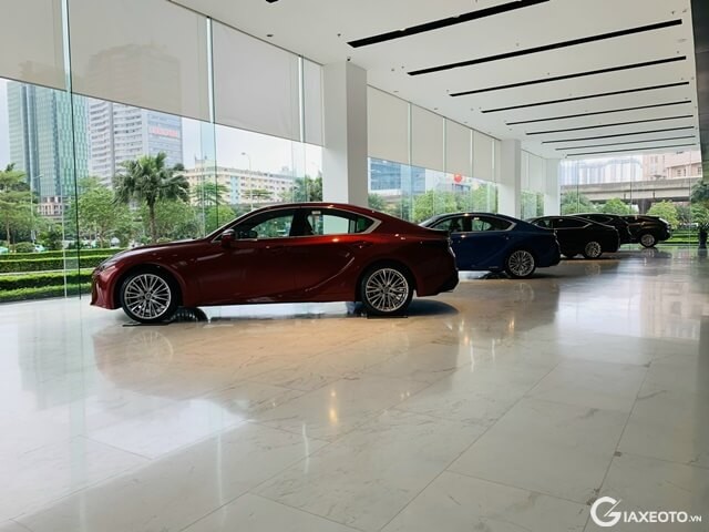 Lexus-Thang-Long-khu-vuc-showroom-4