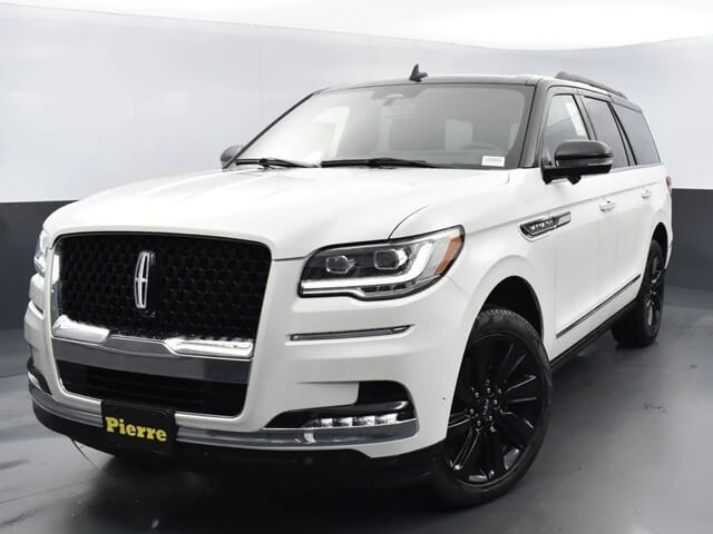 Lincoln-Navigator-Black-Label-tong-the-ngoai-that